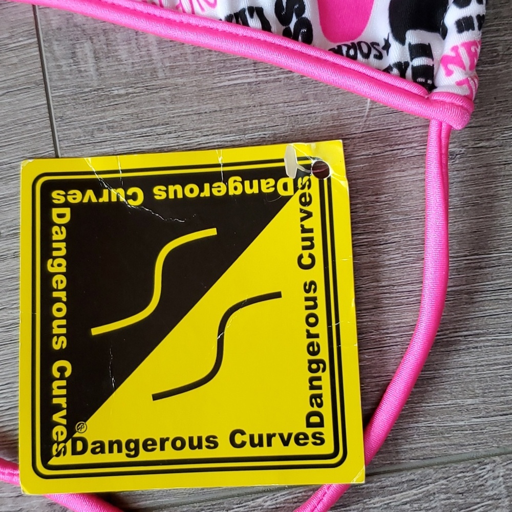 NWT vintage Dangerous curves Love bikini. Size small - Picture 3 of 12